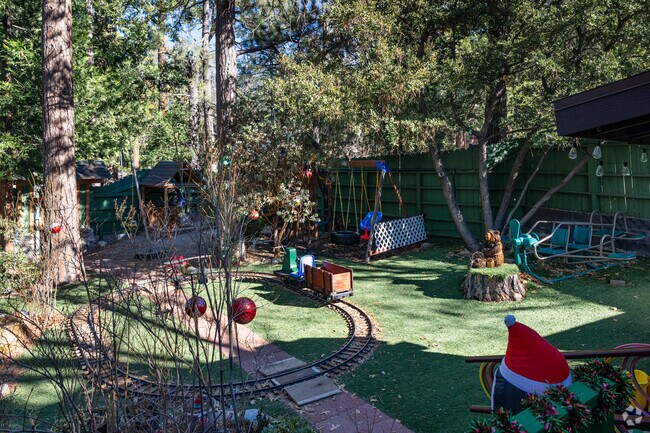Plenty of activities are available at Idyllwild Montessori School.