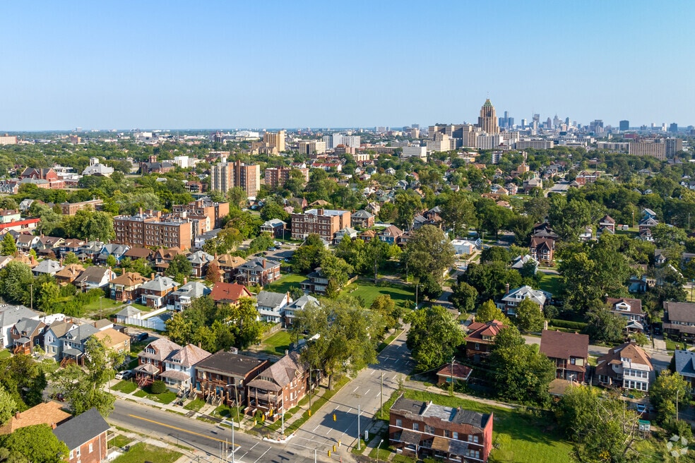 NH_PietyHill_525031_P2_041825_FB_v1