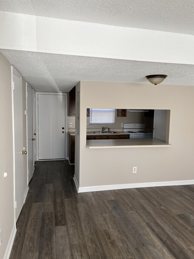 201 Guinn Ln, Oliver Springs, TN 37840