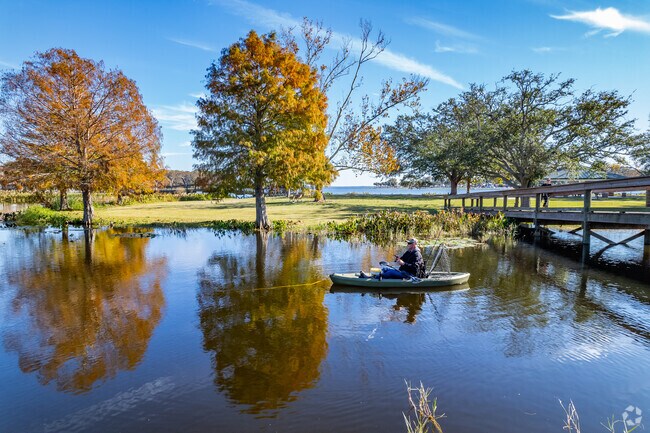 Venetian Gardens waterfront park is where kayak fishing is popular in Leesburg.