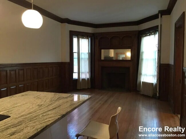 8 Aberdeen St unit 849-2, Boston, MA 02215 - photo 7