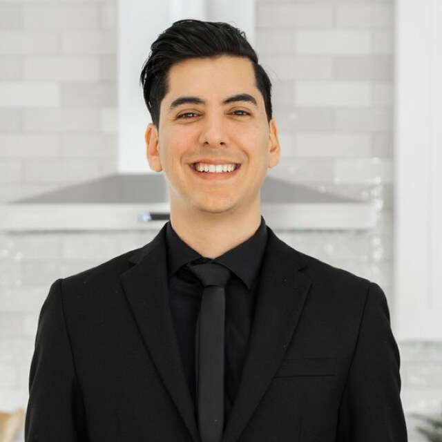 Agent Photo
