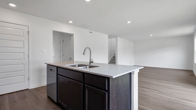 425 Fry St, Hebron, IN 46341 - photo 6