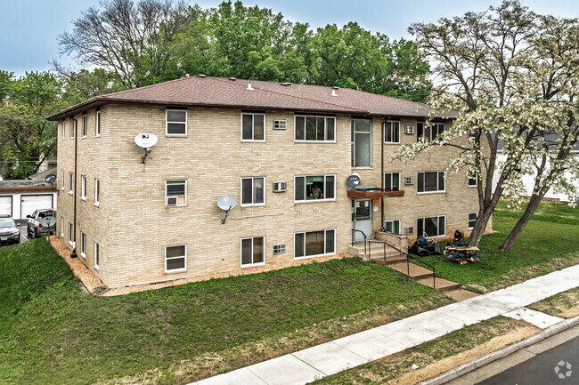 Apartment complexes are more common than single-family homes in the Parkway-Greenbrier neighborhood.