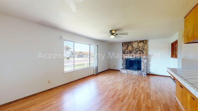 20310 Coral Cir, Hilmar, CA 95324 - photo 2