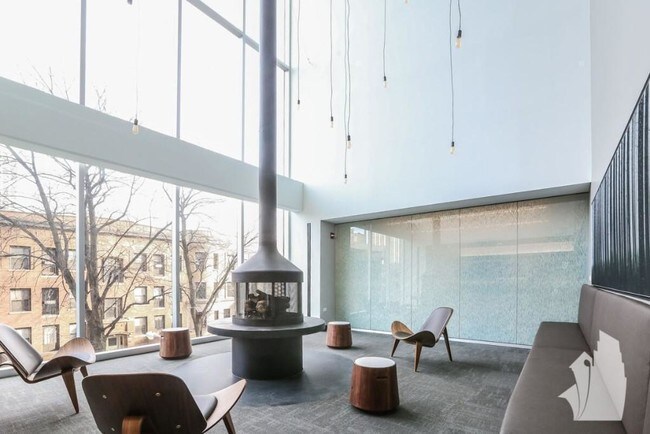 4334 N Hazel St unit 209, Chicago, IL 60613 - photo 5