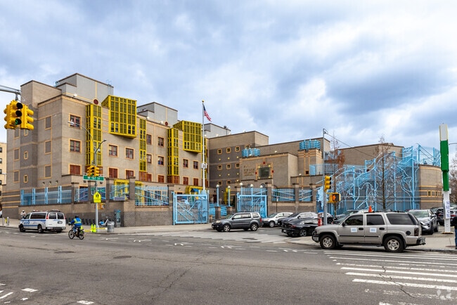 P.S. 008 The Luis Belliard School