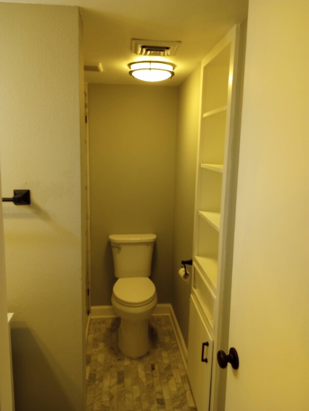 905 12th St unit 4, Galveston, TX 77550 - photo 4