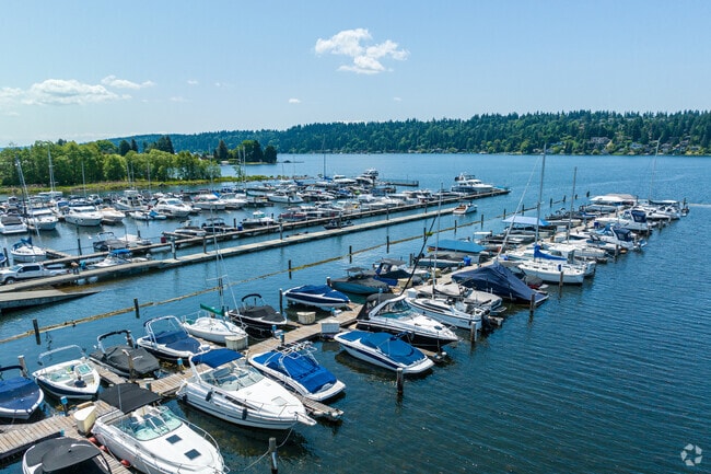 Dock your boat at the Newport Yacht Club in Factoria, Bellevue.