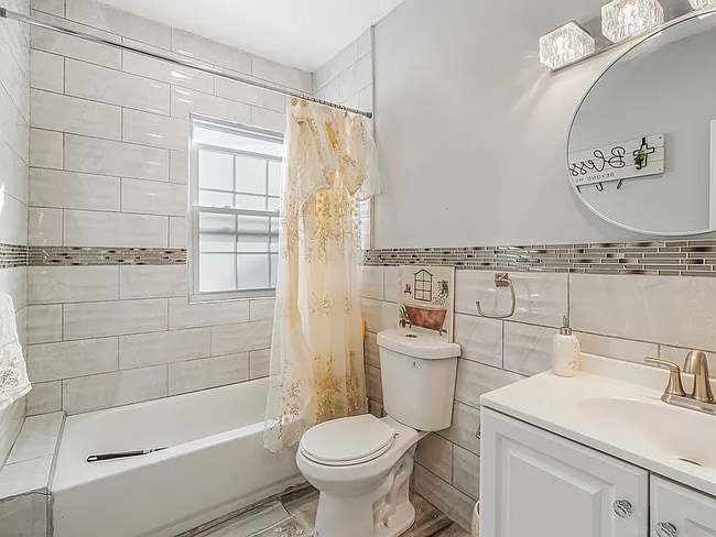 116-01-116221 221st St unit 1, Queens, NY 11411 - photo 3