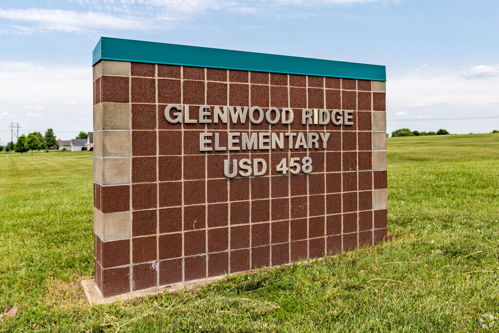 Glenwood Ridge Elementary School Sign
