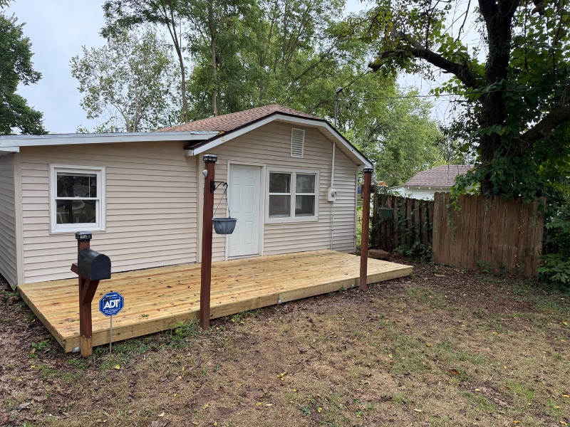 2139 W Walnut St, Springfield, MO 65806 - photo 1