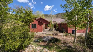 202 Hillcrest Dr, Durango, CO 81301
