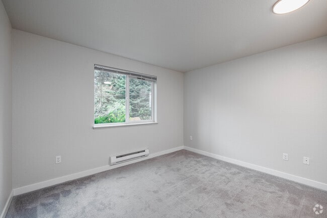 Westvue Apartments, Woodinville, WA 98072 - photo 5