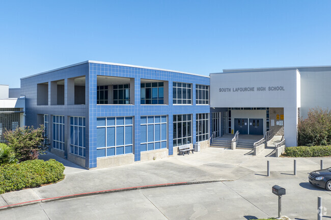 South Lafourche High School