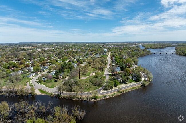 Some portage residents owbn homes right on the Wisconsin River.