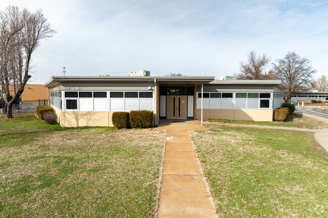 This is the side entry for Nelson Elementary School.