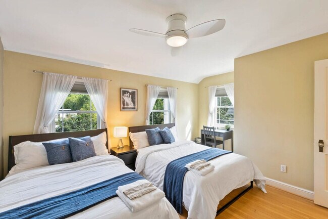 505 E Alexandria Ave unit ID1014270P, Alexandria, VA 22301 - photo 4