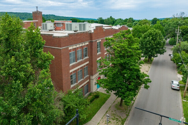 Beverly J. Martin Elementary School in Ithaca has a student-teacher ratio of 7 to 1.