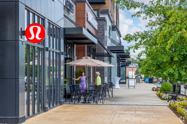 The Promenade at Upper Dublin has many shopping options including a Lululemon.