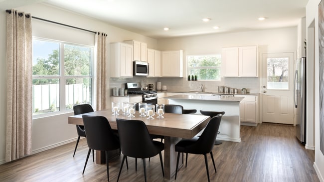 531 Sormonne Loop, Kyle, TX 78640 - photo 3