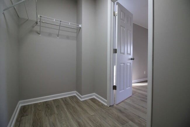 729 Colony Village Way, Knoxville, TN 37923 - photo 3