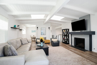 531 13th St, Manhattan Beach, CA 90266