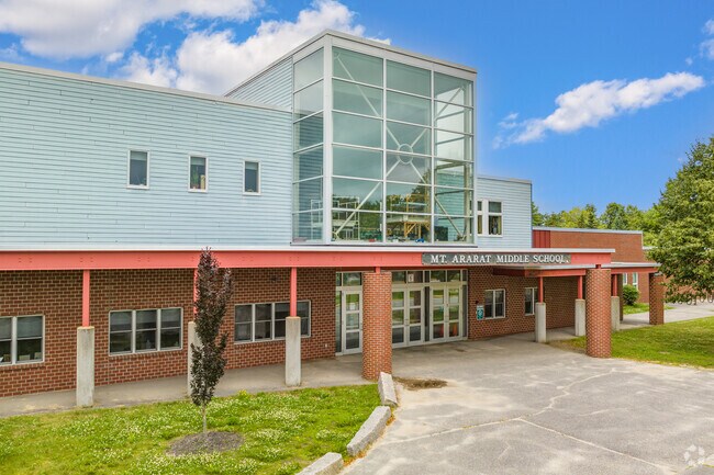 Front side view of the main entrance at Mount Ararat Middle School.