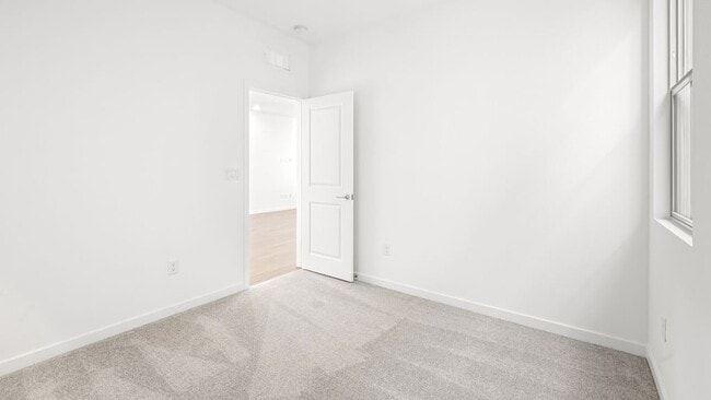 304 Taylor St unit 36664910, Henderson, NV 89011 - photo 4