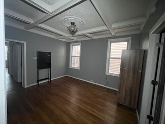 12 E 49th St, Bayonne, NJ 07002