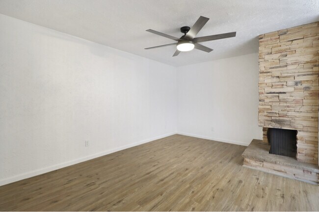 1620 N Wilmot Rd unit q402, Tucson, AZ 85712 - photo 4