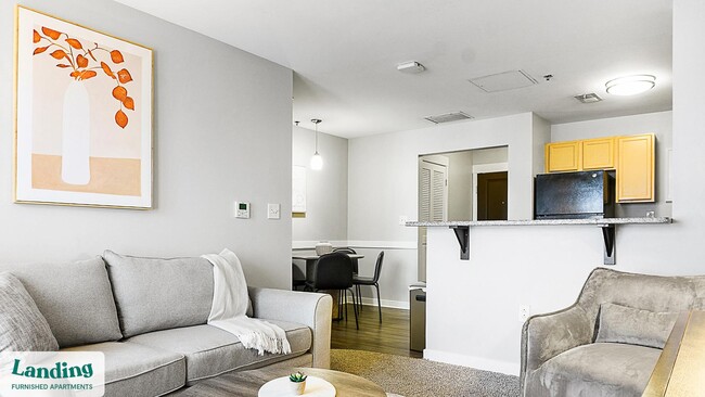 335 W 9th St unit 423, Indianapolis, IN 46202 - photo 2