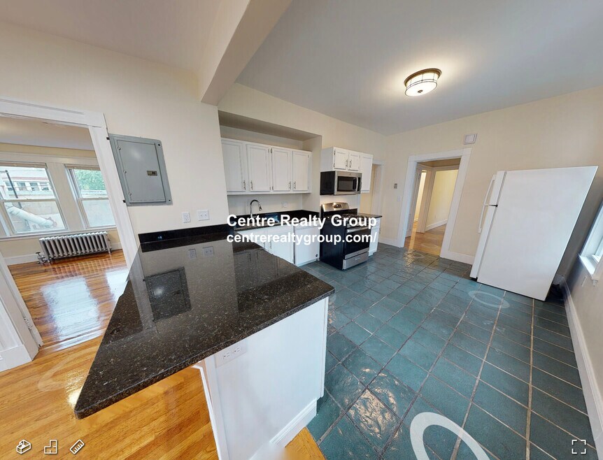 2572 Massachusetts Ave unit 1, Cambridge, MA 02140 - photo 1