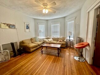 205 College Ave Unit 2, Somerville, MA 02144