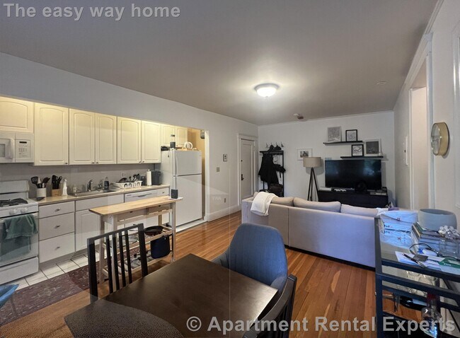 852 Massachusetts Ave unit 3, Cambridge, MA 02139 - photo 6