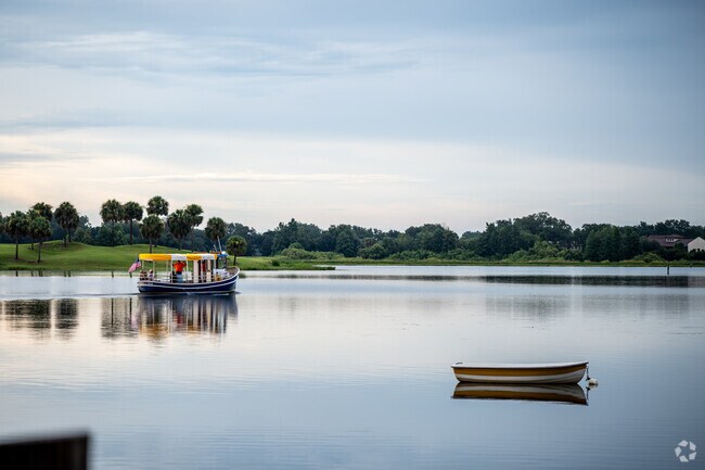Village of Bridgeport locals head out on Lake Sumter via boat tours and charters.