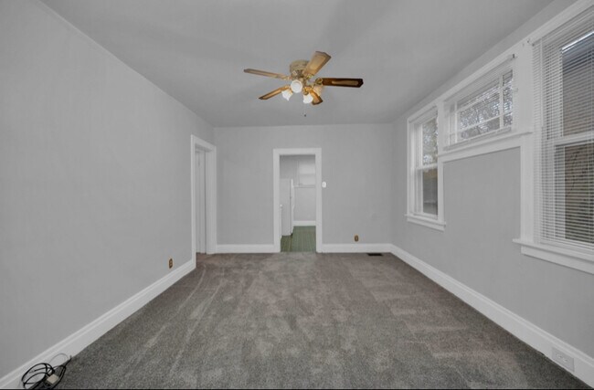 834 Hermosa Ave unit 1, Cincinnati, OH 45238 - photo 5