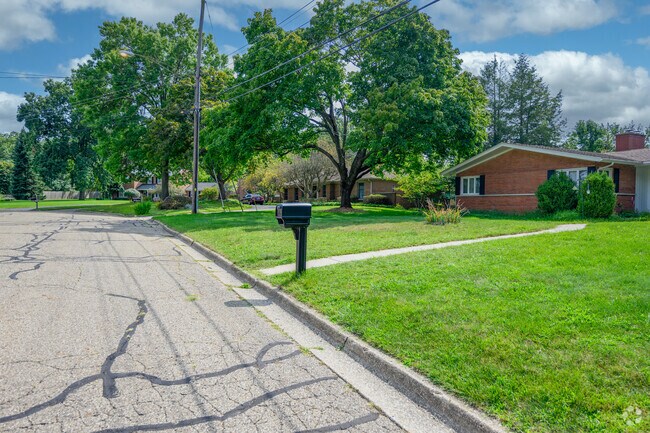 Ranch homes with large yards dominate in the Hill N Brook neighborhood.