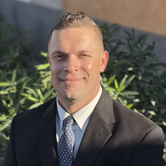 Agent Photo