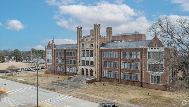 Roanoke Rapids High School is 1 of 2 high schools in the Roanoke Rapids City Schools.
