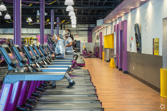 Planet Fitness in Roebuck is a great energetic place to get fit.