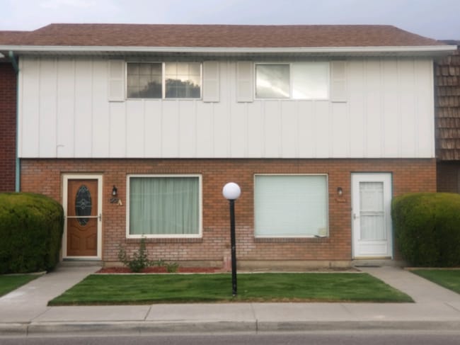 968 Mckinley Ave, Pocatello, ID 83201 - photo 2