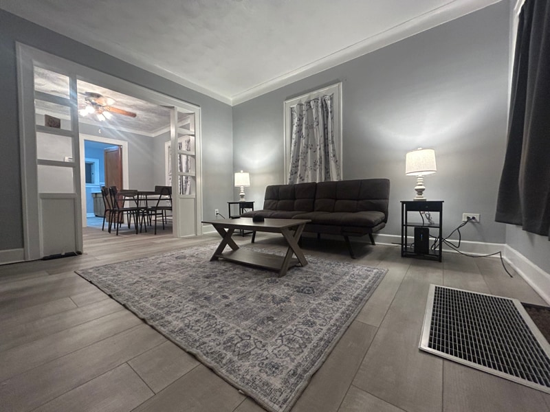 628 Waverly Ave, Toledo, OH 43607 - photo 1