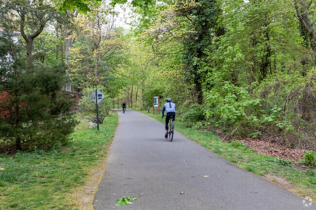 The North-South County Trailway is great for weekend activities in Dunwoodie.