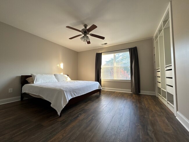 1917 Wayne St, Columbia, SC 29201 - photo 7