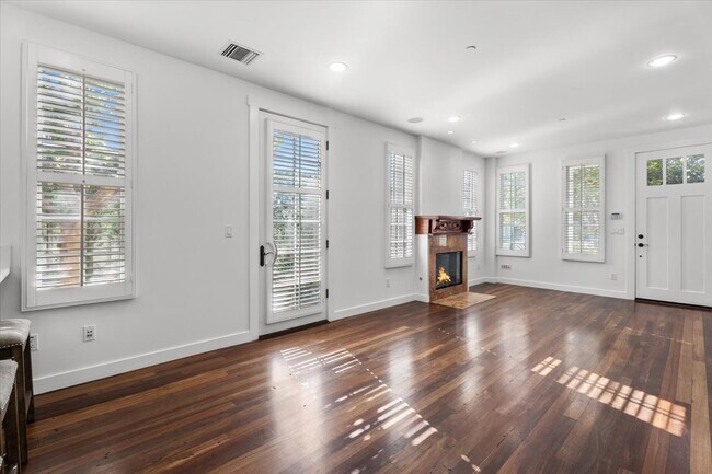 1229 22nd St, Santa Monica, CA 90404 - photo 6