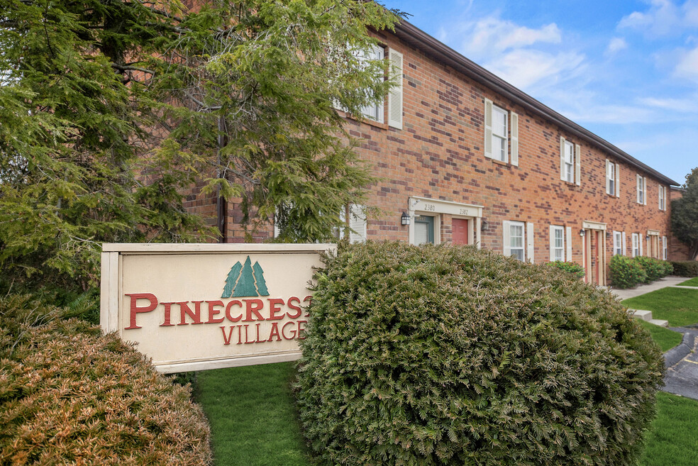 Pinecrest Village