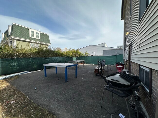 74 Ashford St unit 74 Ashford St Apt 2, Allston, MA 02134 - photo 5