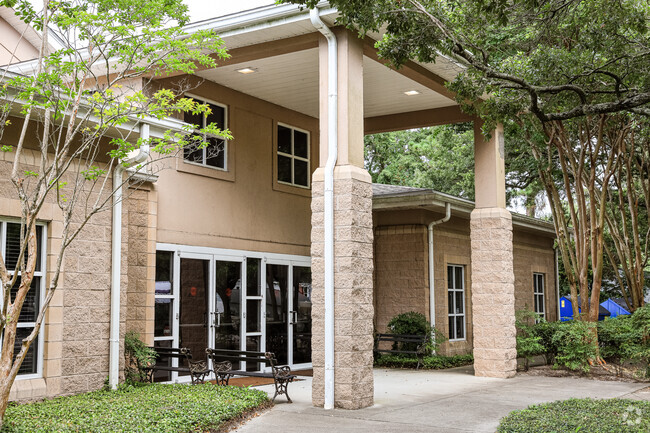 The University of the Low Country also focuses on active community service for its students.