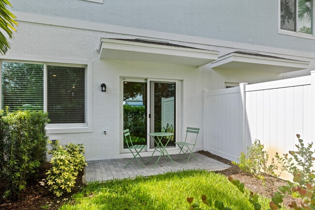 Boatman Hammock, Lake Worth Beach, FL 33461 - photo 4